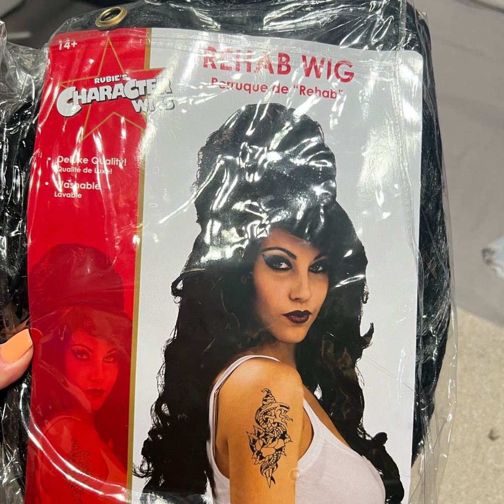Amy Winehouse Halloween Wig
